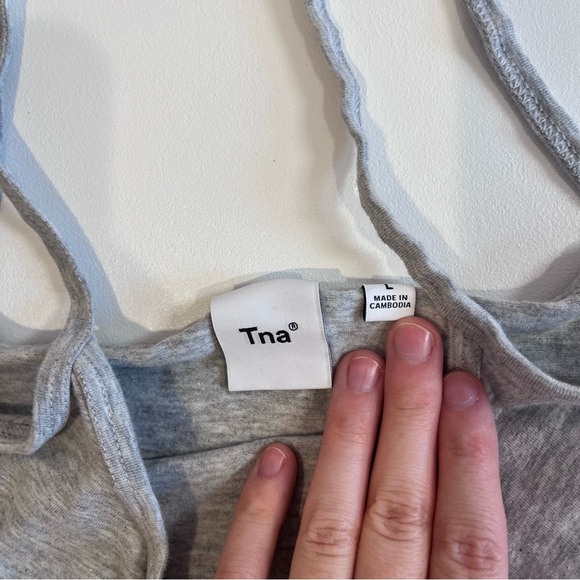 aritzia tna gray bra cropped tank top - Picture 4 of 7